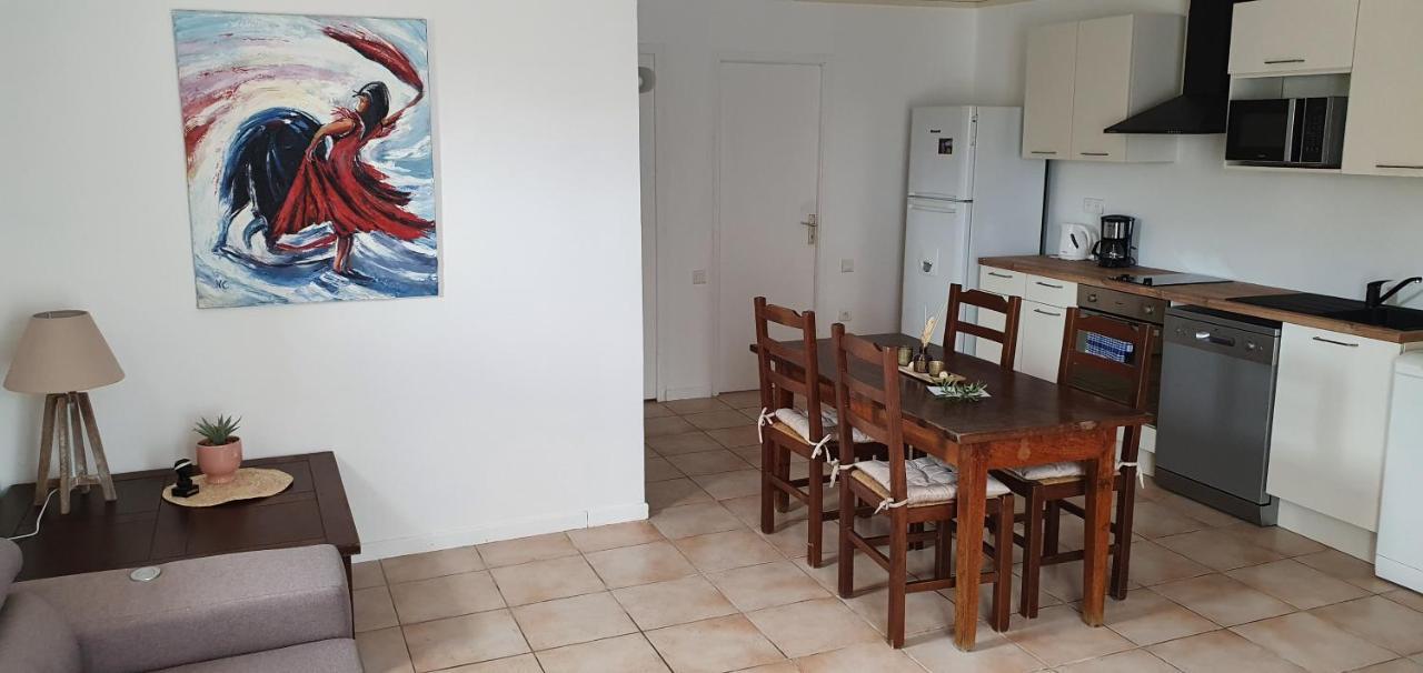 Bel Appartement Dans Hameau Calme 보니파시오 외부 사진